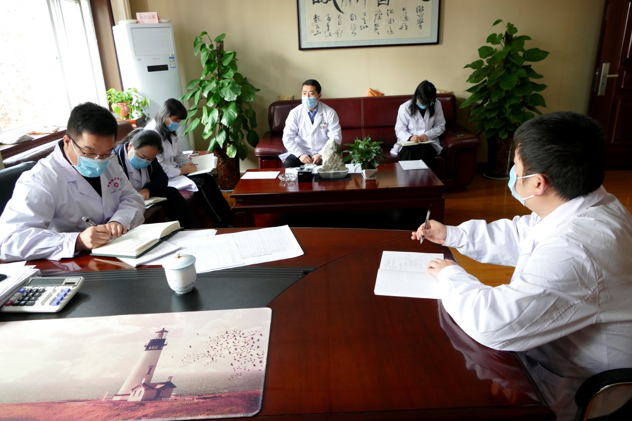 十二次防控会1.jpg