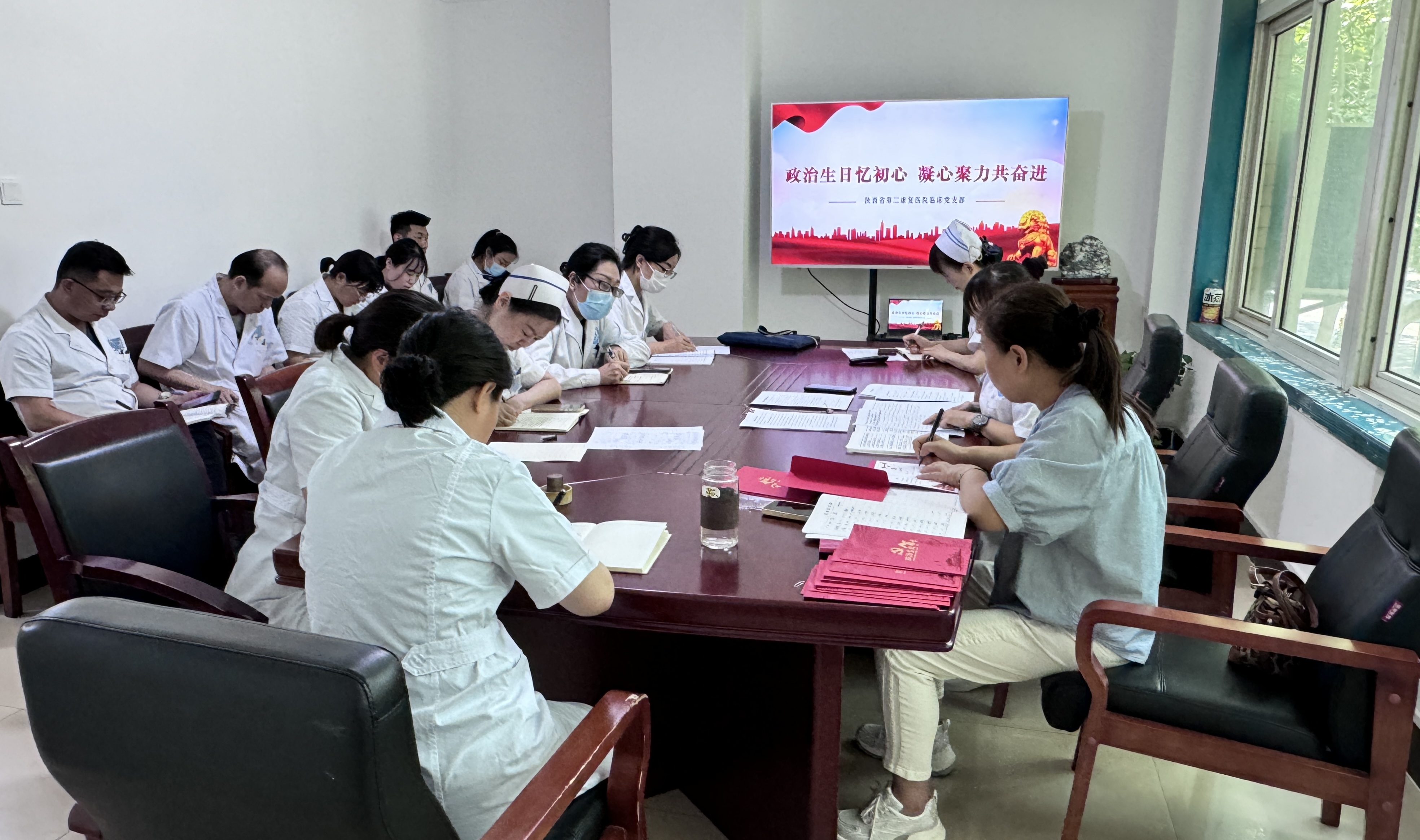 071754532613113680.jpg f5e888dde0ae0f3d773e83cc1b9dee5c.jpg